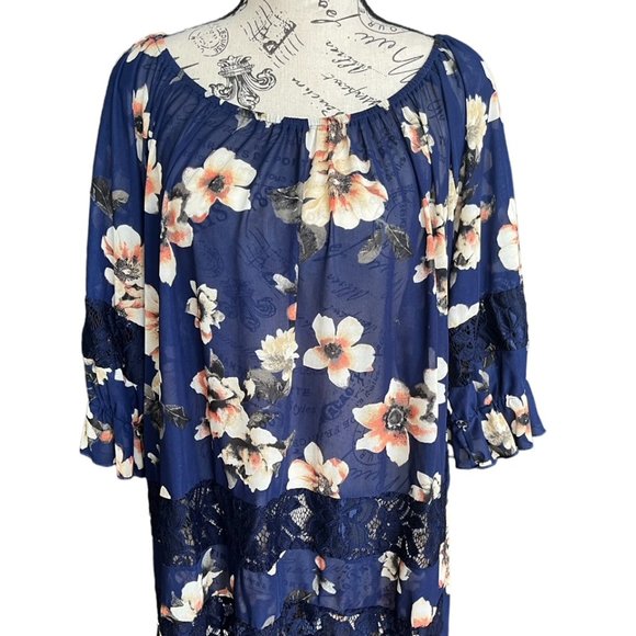 Siren Lilly Top - Picture 2 of 3